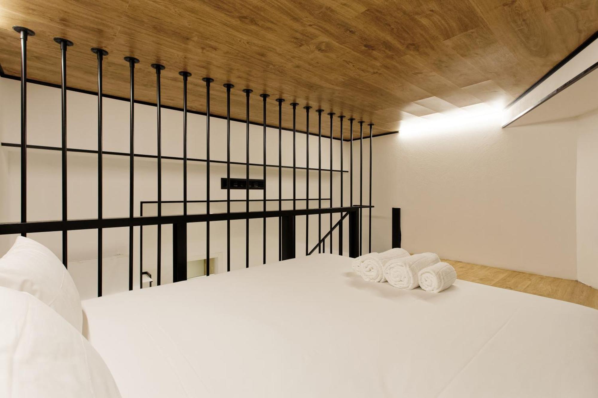 Barna House 3*
